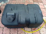 Топливный бак Mercedes-Benz вместе с топливозаборником