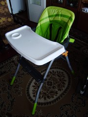 Стульчик Chicco для кормления.