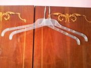 Плечики (тремпеля) для одежды